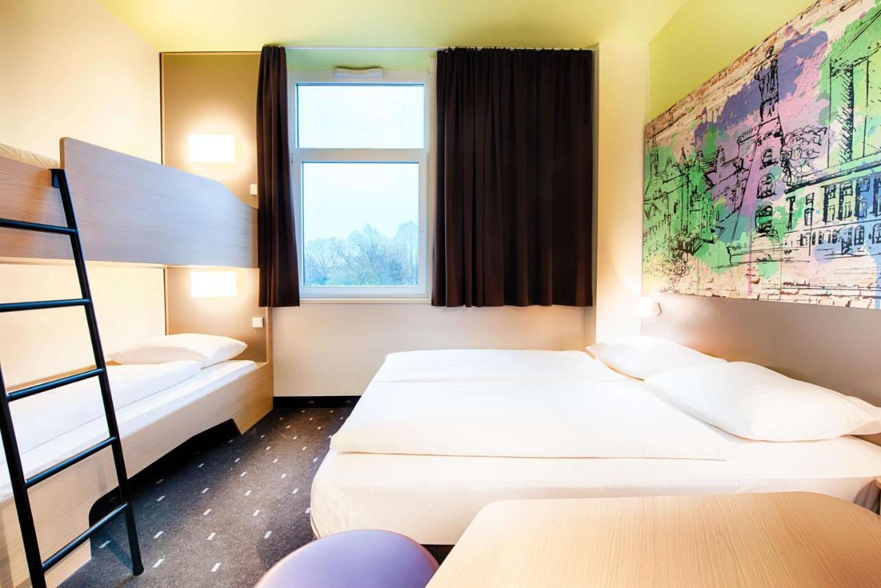B&B Hotel Kassel-City Exterior photo